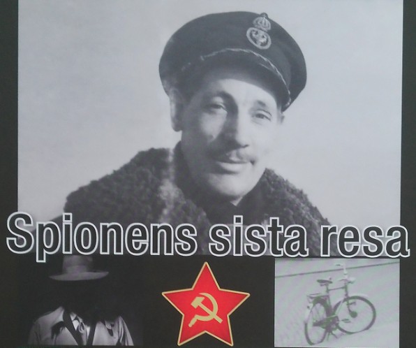 Svartvit bild med en manlig militär. Fotograf: Privat