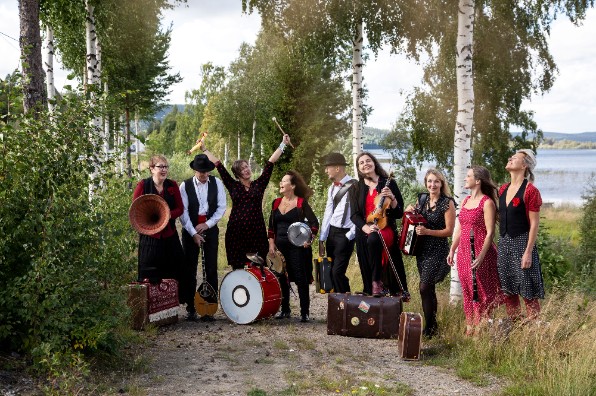 : Mullin Mallin Band Fotograf och Bildkälla: Angelika Goldman